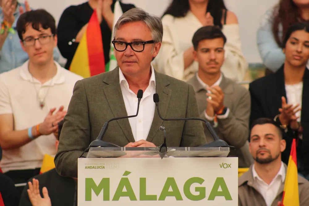 El candidato de Vox Andalucía, Manolo Gavira, en un acto en Málaga. / Javier Gómez de Toro.