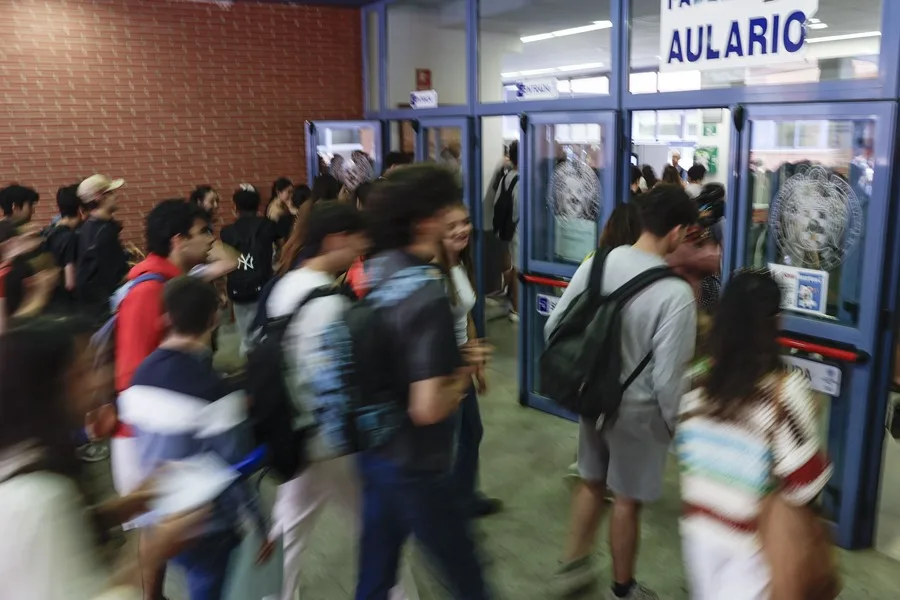 CURSO-UNIVERSITARIO-DOS