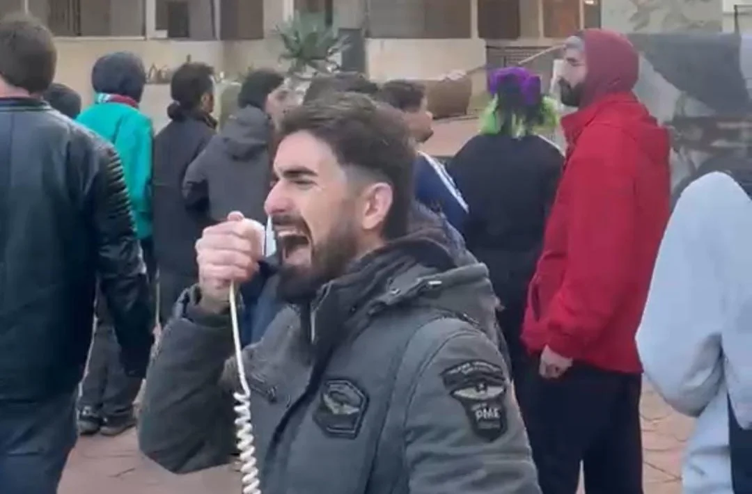 Luis Rodrigo, este viernes en la manifestación contra el desalojo / Adelante Andalucía