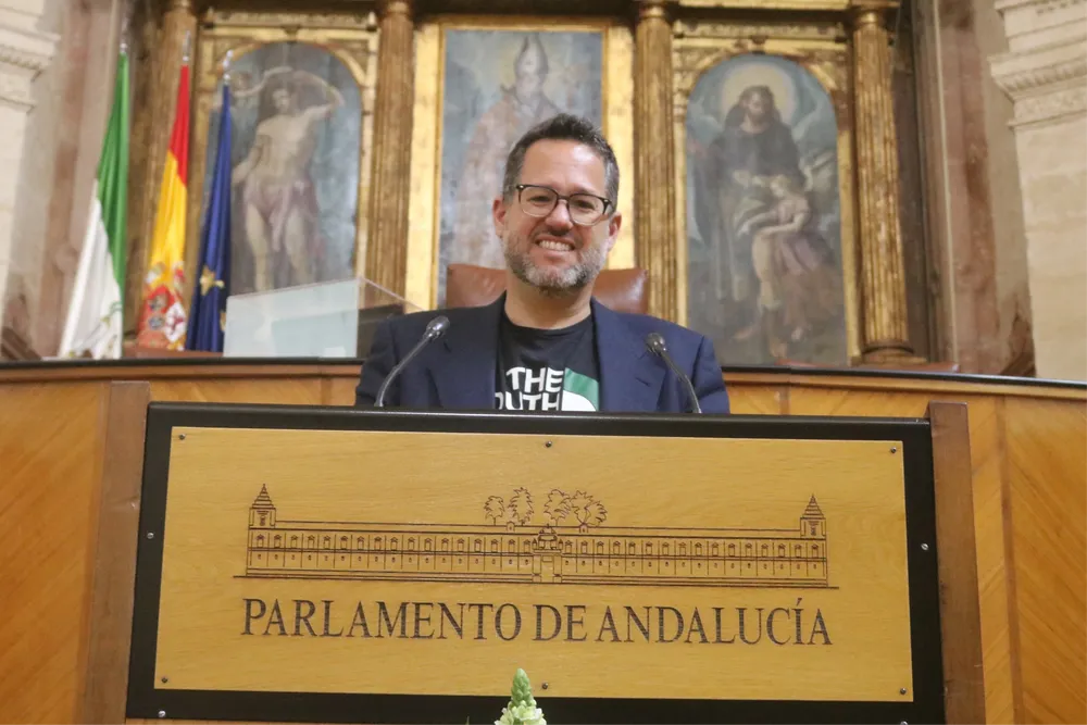 José Ignacio García, en la tribuna del Parlamento de Andalucía / Juanma Ponferrada
